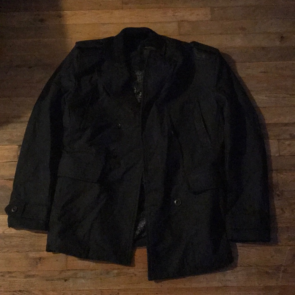 XIOS NEW YORK - FINEST STYLE QUALITY - PEACOAT